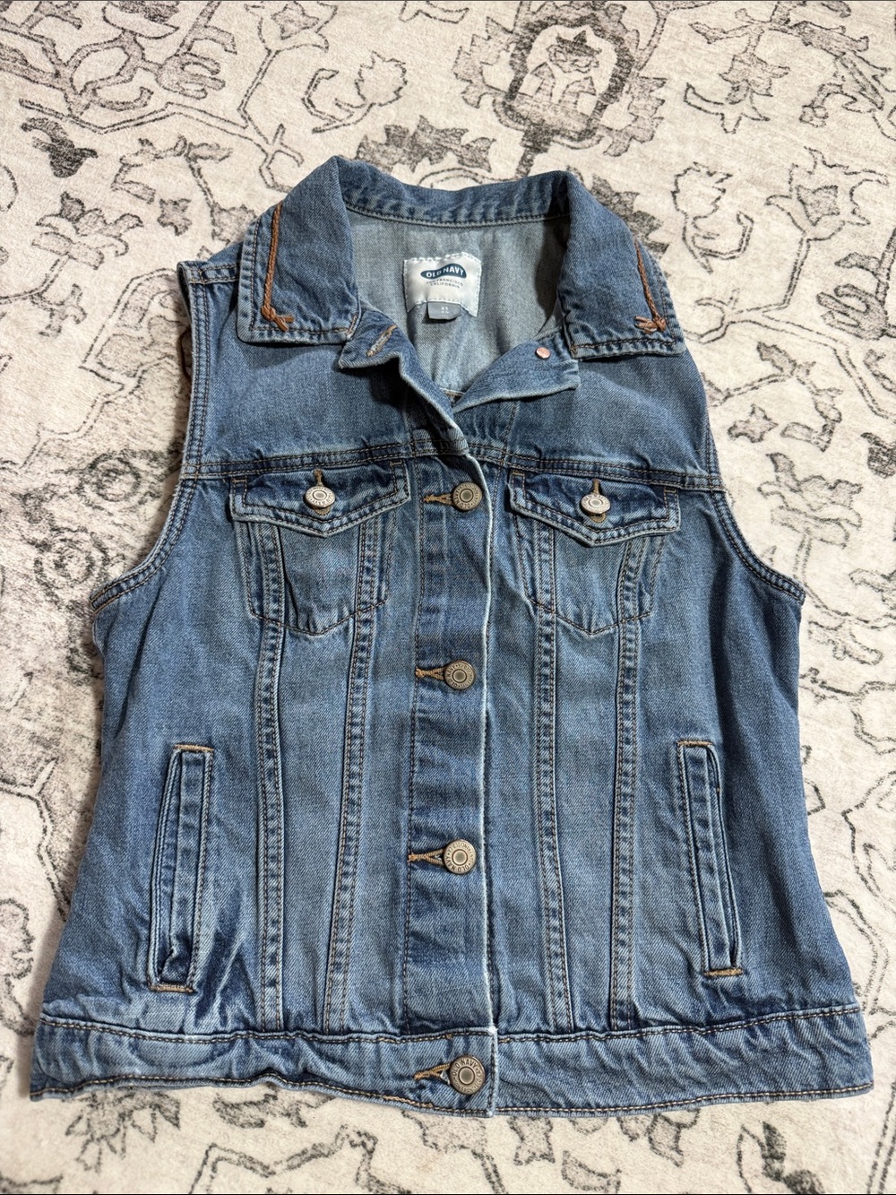 Old Navy Light Blue Sleeveless Denim cow print Vest